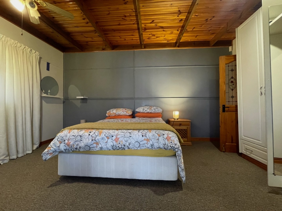 10 Bedroom Property for Sale in Roodefontein AH Western Cape